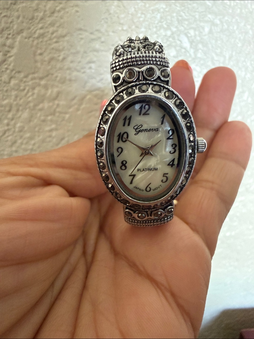 Geneva Silver-Tone Ornate Oval Bracelet Watch with White Dial - Picture 5 of 8